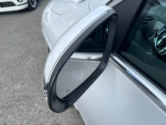 ＧＬＡクラス ＧＬＡ３５　４マチック　後期モデル　ワンオーナー　アドバンスドＰＫＧ　ＯＰ赤本革シート　サンルーフ　ブルメスター　全方位カメラ　ヘッドアップディスプレイ　１０．２５コックピットディスプレイ　パフォーマンスステアリング（30枚目）