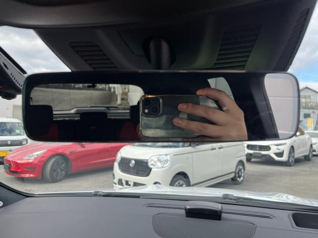 ＧＬＡクラス ＧＬＡ３５　４マチック　後期モデル　ワンオーナー　アドバンスドＰＫＧ　ＯＰ赤本革シート　サンルーフ　ブルメスター　全方位カメラ　ヘッドアップディスプレイ　１０．２５コックピットディスプレイ　パフォーマンスステアリング（45枚目）