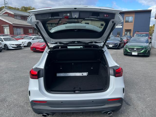 ＧＬＡクラス ＧＬＡ３５　４マチック　後期モデル　ワンオーナー　アドバンスドＰＫＧ　ＯＰ赤本革シート　サンルーフ　ブルメスター　全方位カメラ　ヘッドアップディスプレイ　１０．２５コックピットディスプレイ　パフォーマンスステアリング（60枚目）