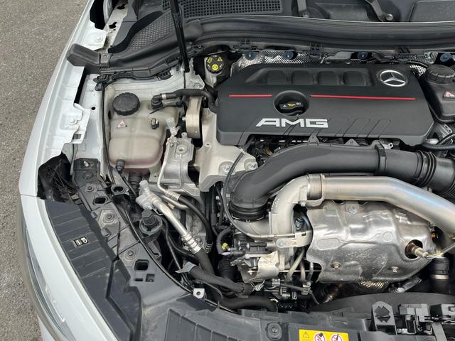 ＧＬＡクラス ＧＬＡ３５　４マチック　後期モデル　ワンオーナー　アドバンスドＰＫＧ　ＯＰ赤本革シート　サンルーフ　ブルメスター　全方位カメラ　ヘッドアップディスプレイ　１０．２５コックピットディスプレイ　パフォーマンスステアリング（66枚目）