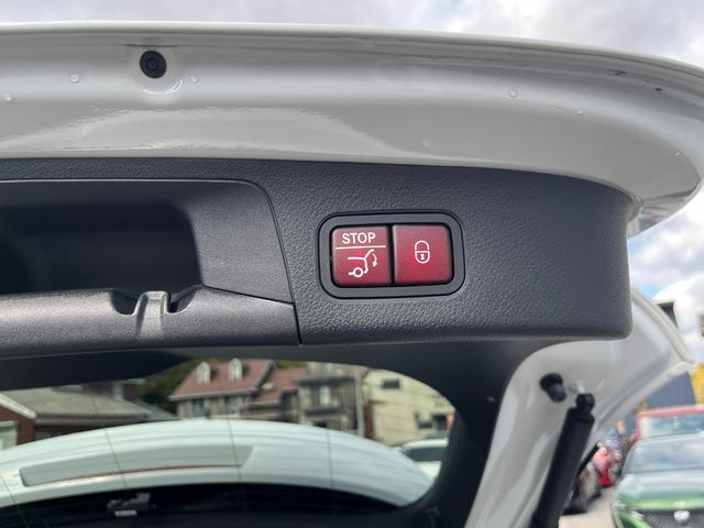 ＧＬＡクラス ＧＬＡ３５　４マチック　後期モデル　ワンオーナー　アドバンスドＰＫＧ　ＯＰ赤本革シート　サンルーフ　ブルメスター　全方位カメラ　ヘッドアップディスプレイ　１０．２５コックピットディスプレイ　パフォーマンスステアリング（68枚目）