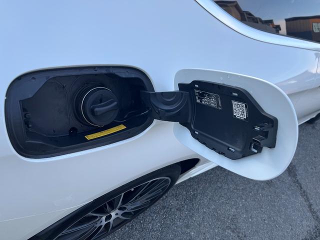 �����I�ȕs����̃g���u���������ׁA�C�����E���̗��̂���Ԃ͓W�����Ă���܂���O�O