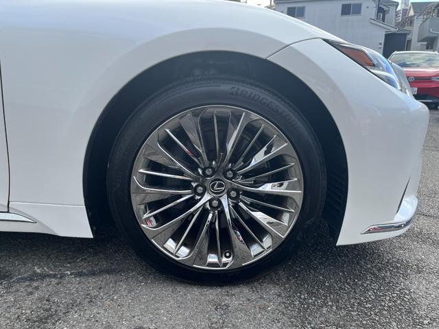 ＬＳ ＬＳ５００　Ｉパッケージ　サンルーフ　革シート　革巻きステアリングホイール　ハンドルヒーター　禁煙車　２０インチ１０本ツインスポークパッタリング塗装アルミホイール　リフトアップ　シートヒーター　フルセグ　ベンチレーション（67枚目）