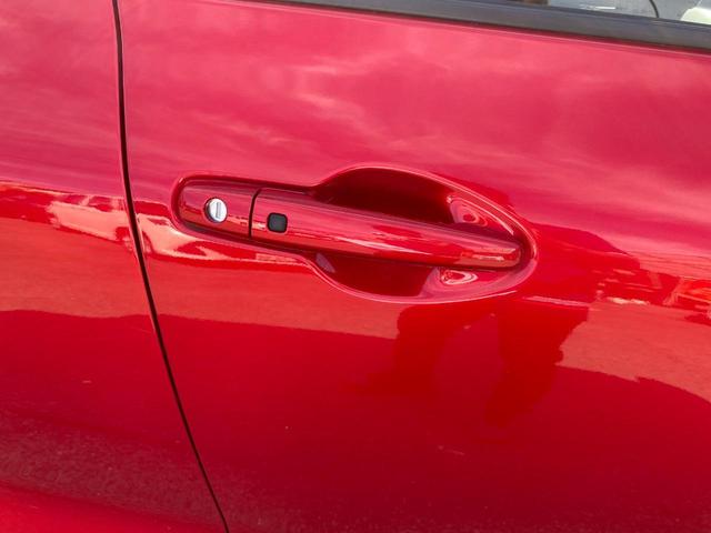 ベースグレード ベースグレード セーフティパッケージ 全方位カメラ 車線逸脱警報 衝突軽減 LEDライト パドルシフト(18枚目)