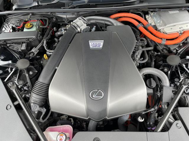 ＬＣ５００ｈ　Ｌパッケージ　サンルーフ　Ｂカメラ　フルセグＴＶ　ナビ　コーナーセンサー前後　ハンドルヒーターシートエアコン左右　シートヒーター左右　Ｂｌｕｅｔｏｏｔｈ音楽／通話　レーンキープ　オートハイビーム　アダプティブ(68枚目)