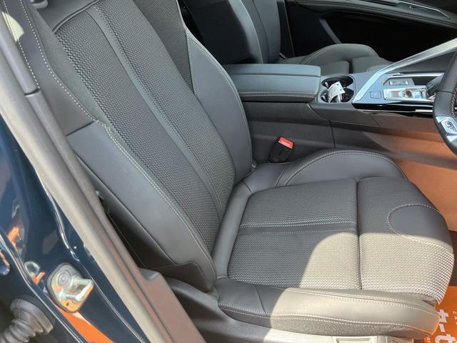 ３００８ ＧＴ　登録済未使用車　ガラスルーフ　ＡｐｐｌｅＣａｒＰｌａｙ　アドバンスドグリップコントロール　ヒルディセントコントロール　禁煙車１８インチアルミホイル　ＧＴロゴ革巻きステアリング（34枚目）