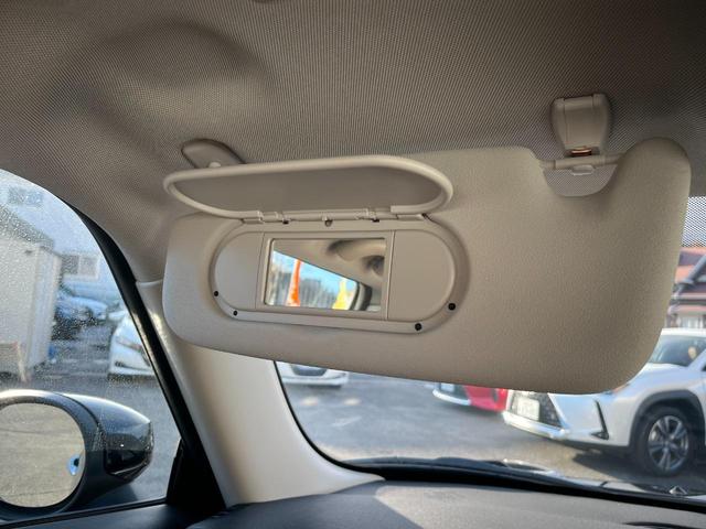 ＭＩＮＩ ワン　ファーストパッケージ　エッセンシャル・トリム　エッセンシャルトリム　ＡｐｐｌｅＣａｒＰｌａｙ　禁煙車　クルーズコントロール　パークディスタンス　クロームエンブレム　ＥＴＣ　禁煙車　クロームリアコンビネーションランプ　オプション１５インチアルミ（21枚目）