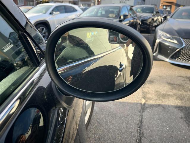 ＭＩＮＩ ワン　ファーストパッケージ　エッセンシャル・トリム　エッセンシャルトリム　ＡｐｐｌｅＣａｒＰｌａｙ　禁煙車　クルーズコントロール　パークディスタンス　クロームエンブレム　ＥＴＣ　禁煙車　クロームリアコンビネーションランプ　オプション１５インチアルミ（30枚目）