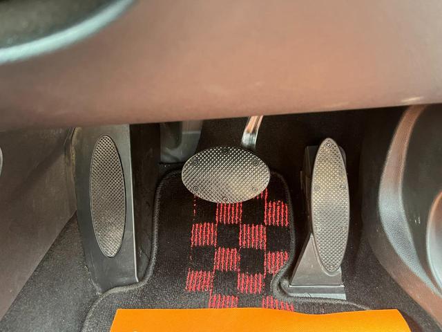 ＭＩＮＩ ワン　クラシック・トリム　クラシックトリム　バックカメラ　禁煙車　純正ナビ　　コーナーセンサー　Ｂｌｕｅｔｏｏｔｈ　ＬＥＤヘッドライト　バックカメラ　ステアリングスイッチ　　クルーズコントロール　レーダーブレーキ　レーンキープ（30枚目）