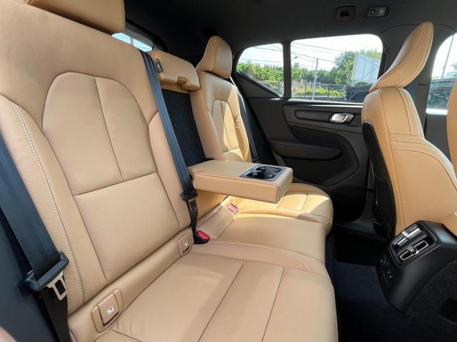 ＸＣ４０ リチャージ　ＰＨＶ　Ｔ５　インスクリプション　全方位カメラ　ナビ　ハーマンカードン　パークアシストパイロット　パノラマガラスルーフ　１９インチアルミ　禁煙車　ステアリングヒーター　パワーバックドア　ブラウンレザーシート　ステアリングヒーター（77枚目）