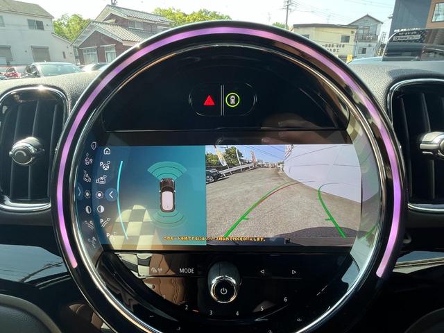 ＭＩＮＩ 　ワンオーナー　１９インチアルミ　禁煙車　ナビ　パワーバックドア　ワイヤレス充電　ＡｐｐｌｅＣａｒＰｌａｙ　シートヒーター　バックカメラ　コーナーセンサー前後　アダプティブクルーズコントロール（4枚目）