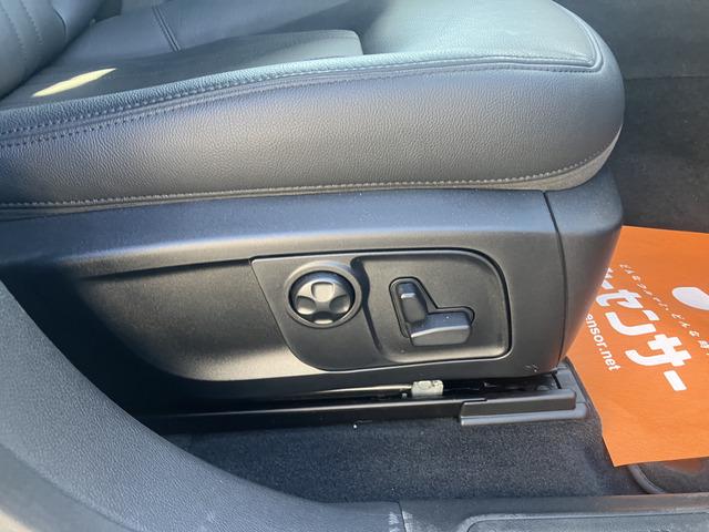 レヴァンテ ベースグレード　全周囲カメラ　エアサスペンション　禁煙車　パワーシート　シートヒーター左右　　パワーバックドア　ナビ　フルセグ　ＬＥＤヘッドライト　オートライト　ブラインドスポットモニター　　アルミホイール２０インチ（27枚目）