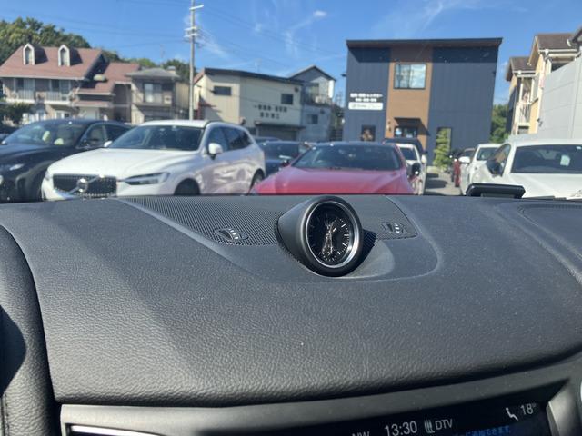 レヴァンテ ベースグレード　全周囲カメラ　エアサスペンション　禁煙車　パワーシート　シートヒーター左右　　パワーバックドア　ナビ　フルセグ　ＬＥＤヘッドライト　オートライト　ブラインドスポットモニター　　アルミホイール２０インチ（40枚目）