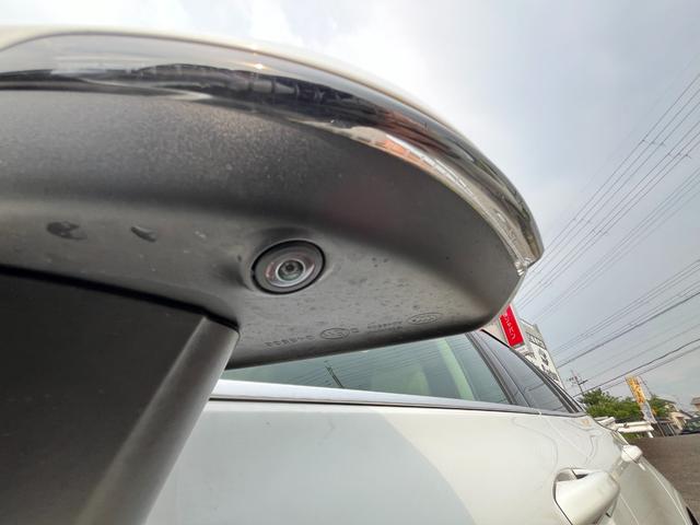 Ｖ６０ リチャージ　ＰＨＶ　Ｔ６　ＡＷＤ　インスクリプション　パノラマサンルーフ　ＢｏｗｅｒｓＷｉｌｋｉｎｓサウンド　全席シートヒーター　前席シートエアコン　ステアリングヒーター　パワーシート　パーフォレーテッドファインナッパ革シート　電動バックレスト（25枚目）
