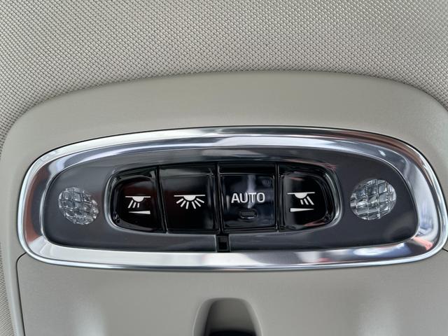 Ｖ６０ リチャージ　ＰＨＶ　Ｔ６　ＡＷＤ　インスクリプション　パノラマサンルーフ　ＢｏｗｅｒｓＷｉｌｋｉｎｓサウンド　全席シートヒーター　前席シートエアコン　ステアリングヒーター　パワーシート　パーフォレーテッドファインナッパ革シート　電動バックレスト（59枚目）