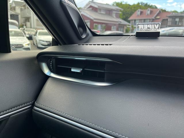 ハリアー Ｚ　ワンオーナー　ＪＢＬ　全方位カメラ　禁煙車　ハンズフリーパワーバックドア　パワーシート　デジタルインナーミラー　禁煙車プロジェクター式ＬＥＤヘッドランプ　カラーヘッドアップディスプレイ　衝突回避支援（55枚目）