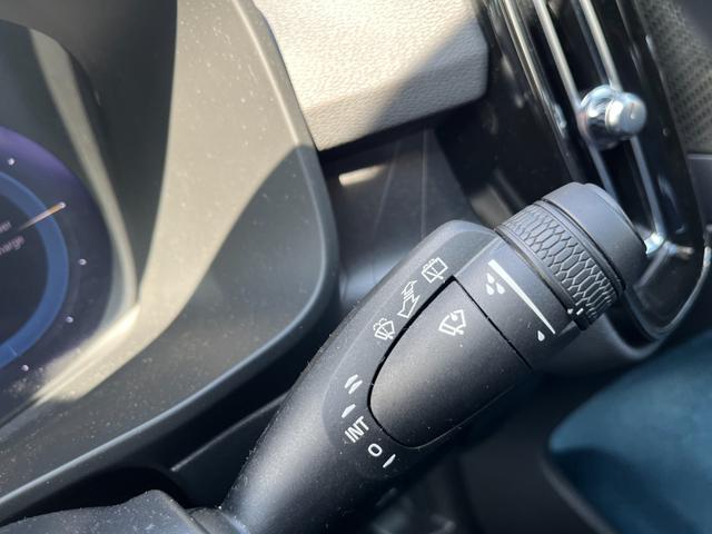 ＸＣ４０リチャージ リチャージ　アルティメットシングルモーター　ｈａｒｍａｎｋａｒｄｏｎプレミアムサウンドオーディオシステム　純正アルミ２０インチ　禁煙車　ＬＥＤフロントフォグランプ　コーナリングランプ　ピクセルＬＥＤヘッドライト　パワーチャイルドロック（43枚目）