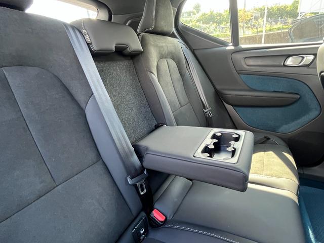 ＸＣ４０リチャージ リチャージ　アルティメットシングルモーター　ｈａｒｍａｎｋａｒｄｏｎプレミアムサウンドオーディオシステム　純正アルミ２０インチ　禁煙車　ＬＥＤフロントフォグランプ　コーナリングランプ　ピクセルＬＥＤヘッドライト　パワーチャイルドロック（62枚目）