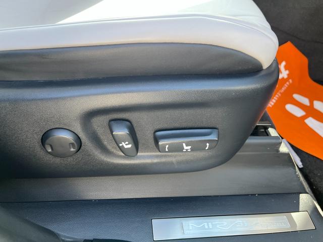 TOYOTA MIRAI BASE GRADE