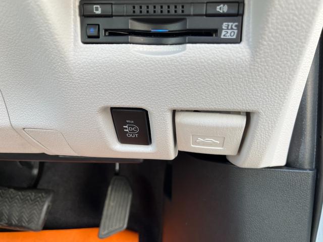 TOYOTA MIRAI BASE GRADE