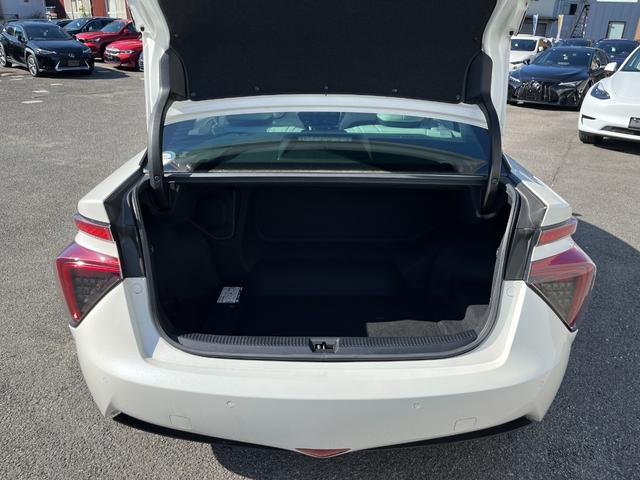 TOYOTA MIRAI BASE GRADE