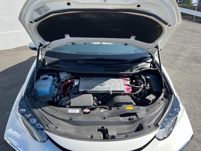 TOYOTA MIRAI BASE GRADE