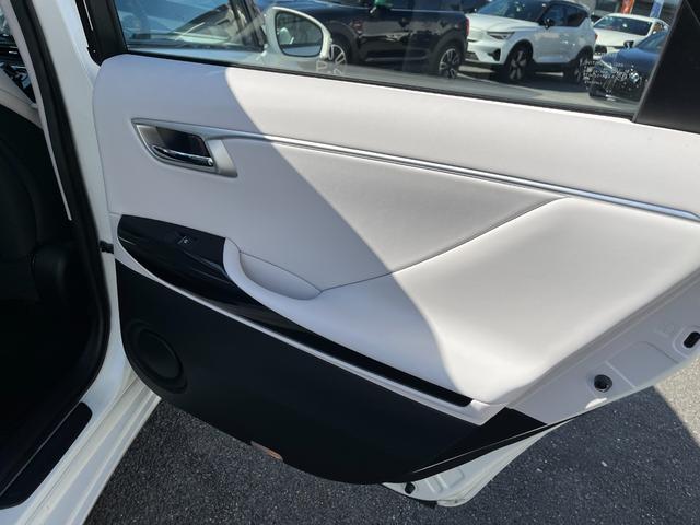 TOYOTA MIRAI BASE GRADE