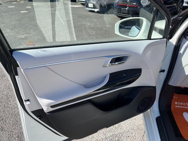 TOYOTA MIRAI BASE GRADE