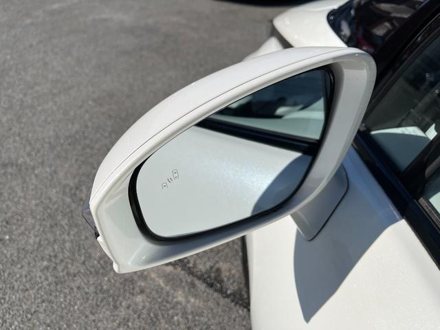 TOYOTA MIRAI BASE GRADE