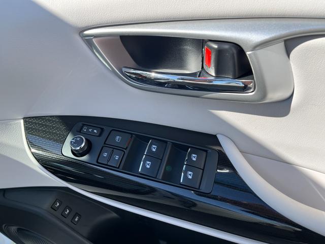 TOYOTA MIRAI BASE GRADE