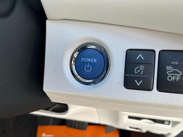 TOYOTA MIRAI BASE GRADE