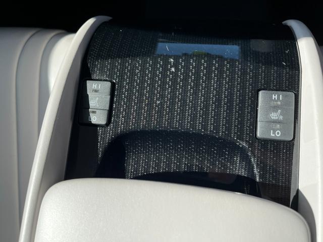 TOYOTA MIRAI BASE GRADE