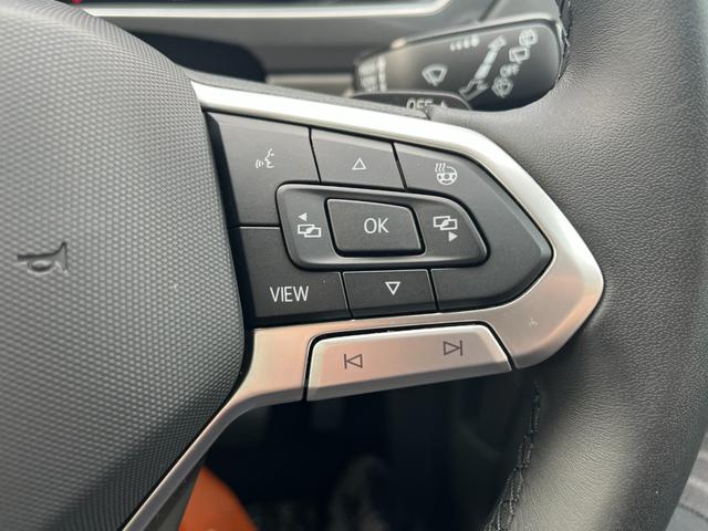 ティグアン TSI エレガンス パワーバックドア 禁煙車 ナビLEDライト 同一車線内全車速運転支援 アラウンドビューカメラ リアトラフィックアラート ディスカバープロ 全席シートヒーター デジタルコックピット12.3インチ(27枚目)