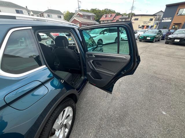 ティグアン TSI エレガンス パワーバックドア 禁煙車 ナビLEDライト 同一車線内全車速運転支援 アラウンドビューカメラ リアトラフィックアラート ディスカバープロ 全席シートヒーター デジタルコックピット12.3インチ(48枚目)