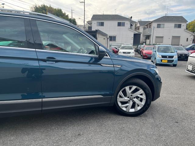 ティグアン TSI エレガンス パワーバックドア 禁煙車 ナビLEDライト 同一車線内全車速運転支援 アラウンドビューカメラ リアトラフィックアラート ディスカバープロ 全席シートヒーター デジタルコックピット12.3インチ(49枚目)