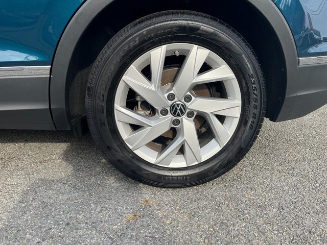 ティグアン TSI エレガンス パワーバックドア 禁煙車 ナビLEDライト 同一車線内全車速運転支援 アラウンドビューカメラ リアトラフィックアラート ディスカバープロ 全席シートヒーター デジタルコックピット12.3インチ(70枚目)