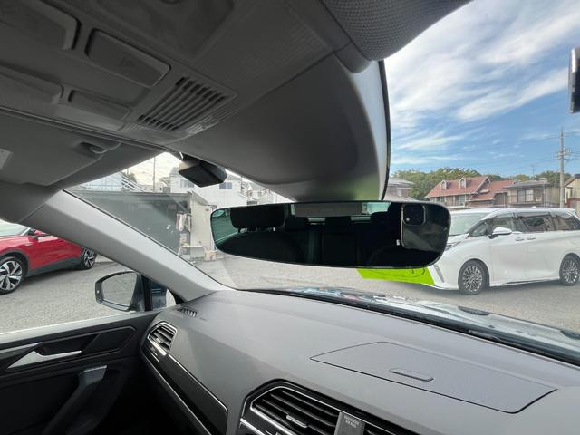 ティグアン TSI エレガンス パワーバックドア 禁煙車 ナビLEDライト 同一車線内全車速運転支援 アラウンドビューカメラ リアトラフィックアラート ディスカバープロ 全席シートヒーター デジタルコックピット12.3インチ(72枚目)