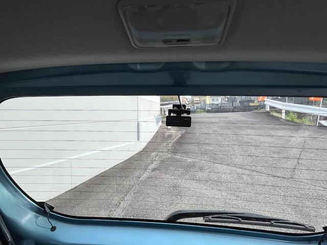 ワゴンR FA 禁煙車 ドライブレコーダー前後 自発光式アナログメーター アームレスト CD ウレタン製ステアリングホイール ダークグレーファブリックシート レッドレンズリアコンビネーションランプ(5枚目)