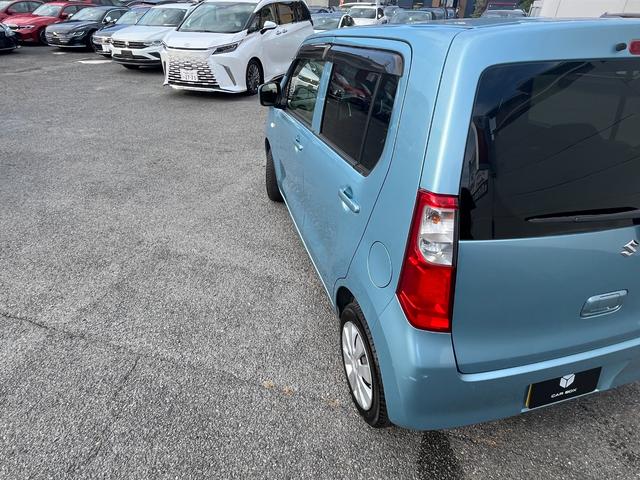 ワゴンR FA 禁煙車 ドライブレコーダー前後 自発光式アナログメーター アームレスト CD ウレタン製ステアリングホイール ダークグレーファブリックシート レッドレンズリアコンビネーションランプ(19枚目)