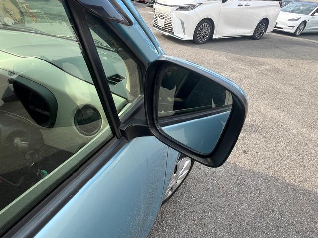 ワゴンR FA 禁煙車 ドライブレコーダー前後 自発光式アナログメーター アームレスト CD ウレタン製ステアリングホイール ダークグレーファブリックシート レッドレンズリアコンビネーションランプ(21枚目)