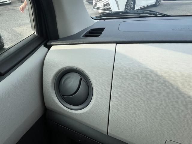 ワゴンR FA 禁煙車 ドライブレコーダー前後 自発光式アナログメーター アームレスト CD ウレタン製ステアリングホイール ダークグレーファブリックシート レッドレンズリアコンビネーションランプ(22枚目)