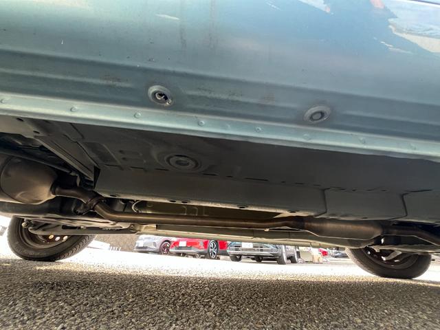 ワゴンR FA 禁煙車 ドライブレコーダー前後 自発光式アナログメーター アームレスト CD ウレタン製ステアリングホイール ダークグレーファブリックシート レッドレンズリアコンビネーションランプ(44枚目)