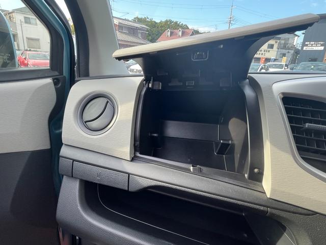 ワゴンR FA 禁煙車 ドライブレコーダー前後 自発光式アナログメーター アームレスト CD ウレタン製ステアリングホイール ダークグレーファブリックシート レッドレンズリアコンビネーションランプ(58枚目)