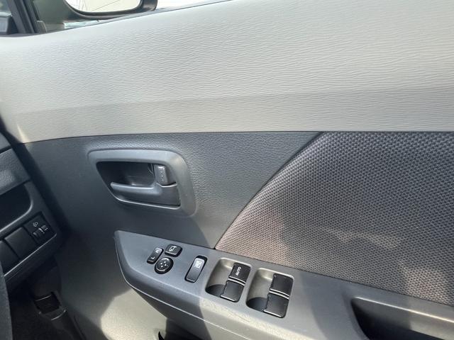 ワゴンR FA 禁煙車 ドライブレコーダー前後 自発光式アナログメーター アームレスト CD ウレタン製ステアリングホイール ダークグレーファブリックシート レッドレンズリアコンビネーションランプ(59枚目)