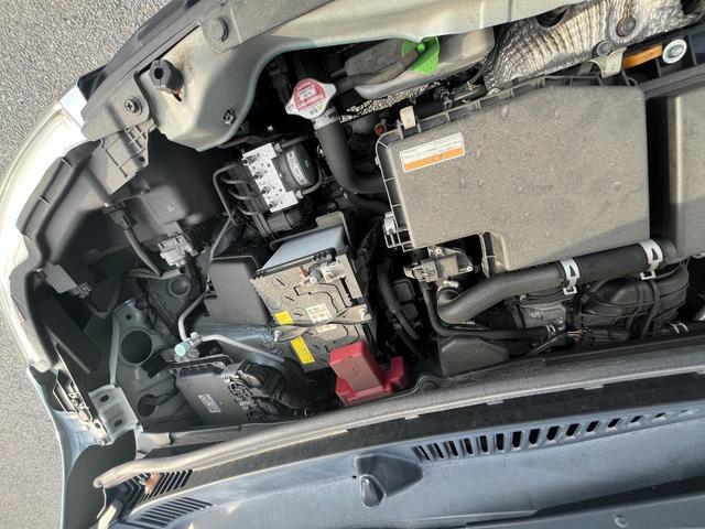 ワゴンR FA 禁煙車 ドライブレコーダー前後 自発光式アナログメーター アームレスト CD ウレタン製ステアリングホイール ダークグレーファブリックシート レッドレンズリアコンビネーションランプ(71枚目)