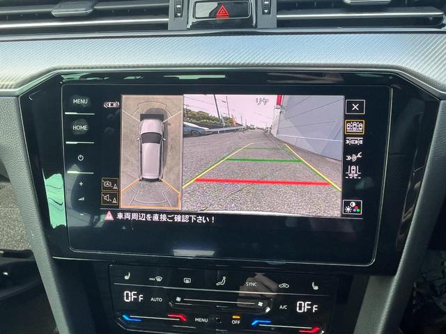 パサートヴァリアント TDI Rライン 駐車支援システム アラウンドビューカメラ Rロゴナッパ革スポーツシート Rロゴ入ディンプル革巻きステアリングホイール 8WAYパワーシート左右 シートヒーター左右 禁煙車(33枚目)