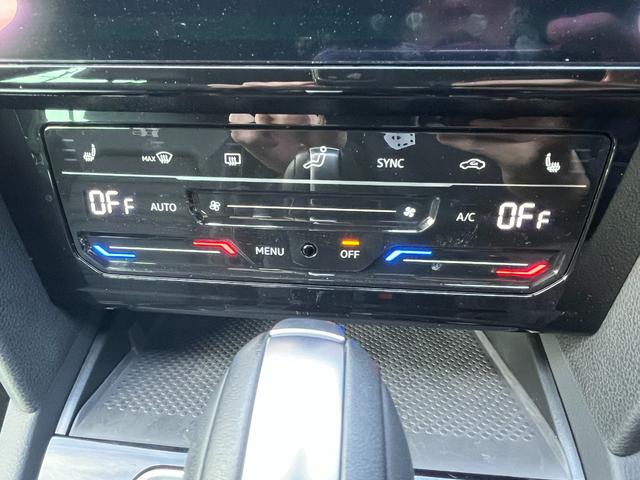 パサートヴァリアント TDI Rライン 駐車支援システム アラウンドビューカメラ Rロゴナッパ革スポーツシート Rロゴ入ディンプル革巻きステアリングホイール 8WAYパワーシート左右 シートヒーター左右 禁煙車(80枚目)