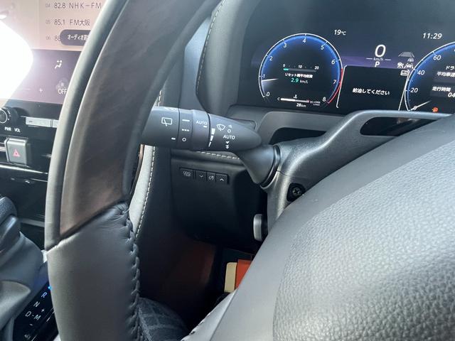 アルファード Z ワンオーナー 左右独立ムーンルーフ 禁煙車 後席モニター 床下表示機能付パノラミックビューモニター 登録済未使用車 3眼LEDヘッドランプ 木目調/革巻コンビステアリング エグゼクティブパワーシート(12枚目)