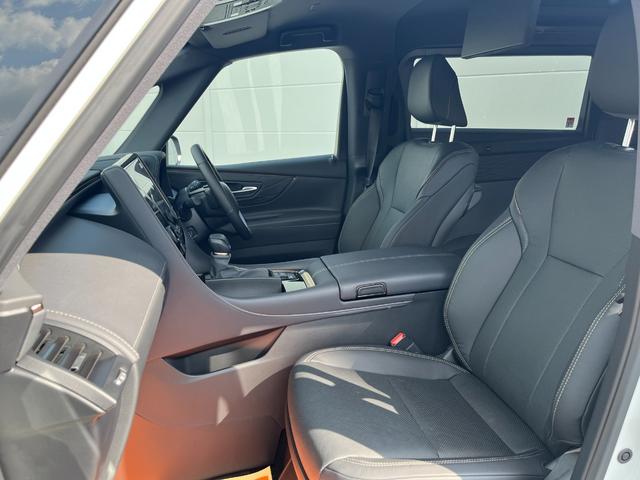 アルファード Z ワンオーナー 左右独立ムーンルーフ 禁煙車 後席モニター 床下表示機能付パノラミックビューモニター 登録済未使用車 3眼LEDヘッドランプ 木目調/革巻コンビステアリング エグゼクティブパワーシート(37枚目)