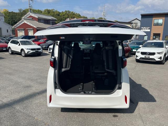 アルファード Z ワンオーナー 左右独立ムーンルーフ 禁煙車 後席モニター 床下表示機能付パノラミックビューモニター 登録済未使用車 3眼LEDヘッドランプ 木目調/革巻コンビステアリング エグゼクティブパワーシート(47枚目)